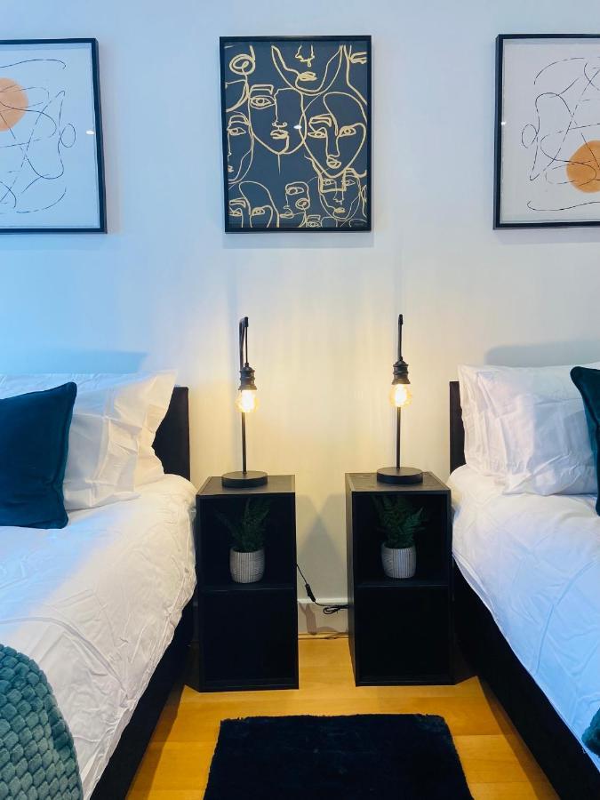 2 Bedroom, 2 Bathroom Apartment With Free Parking In A Great Location ケンブリッジ エクステリア 写真